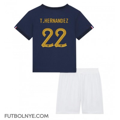 Camiseta Francia Theo Hernandez #22 Primera Equipación para niños Mundial 2022 manga corta (+ pantalones cortos)